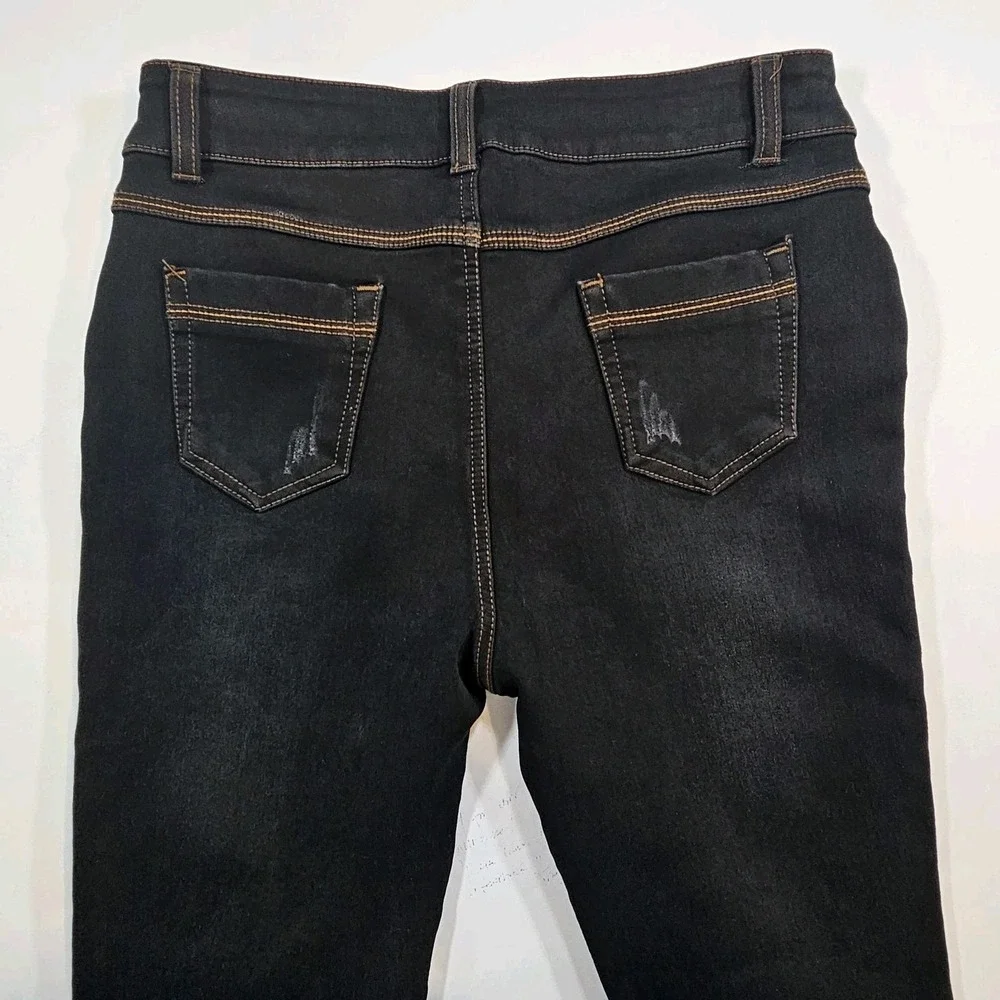 The Unbranded 3XL Brand Slim Fit‎ Black Jean W/colorful Liner. Size See Pictures